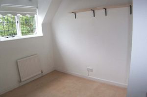 Bed 2- click for photo gallery